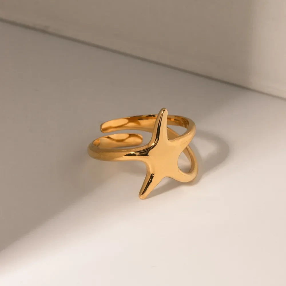 Gold-Plated Stainless Steel Star Ring - Premium Minimalist Jewelry - MINIMAL