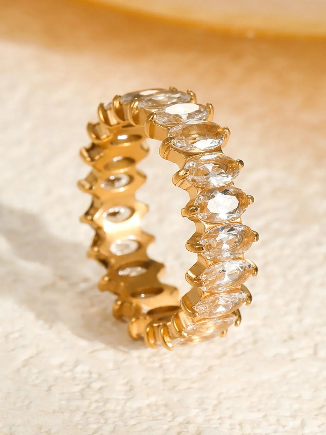 18K Gold-Plated Stainless Steel Zircon Ring - Premium Minimalist Jewelry - MINIMAL